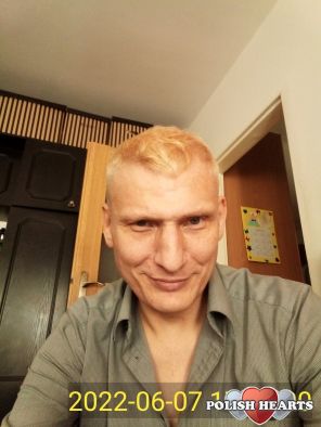 Mam z tego zdjęcia z animowany przez kumpla, filmik. Jak Cię polubię to Ci prześlę :) można się pośmiać.