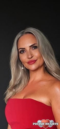 Ladyinred23 Ladyinred23
