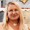 1978Ann, Female, 47 years old